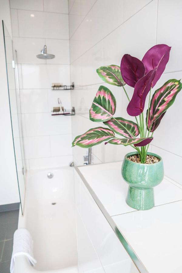 Modern & Spacious 1 Bedroom Clapham Junction Flat London Eksteriør billede